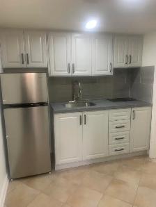 One Bed Basement for Rent - Photo 2