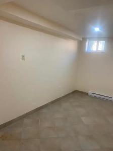 One Bed Basement for Rent - Photo 5