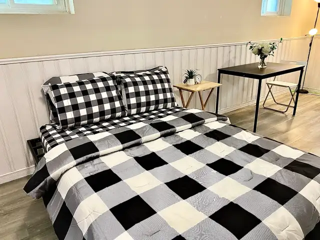 Room for rent $710/month in Scarborough