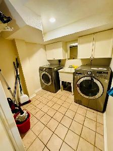 Stylish Furnished Room in the Heart of Erin Mills - Photo 4
