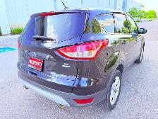 2014 Ford Escape Titanium 4dr 4x4 Automatic - Photo 5