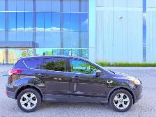 2014 Ford Escape Titanium 4dr 4x4 Automatic - Photo 9