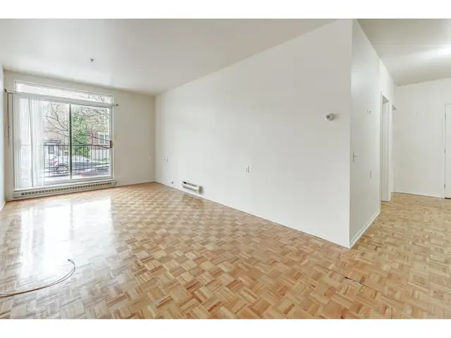 Ahuntsic-Est, 4½, 2 ch fermées, style condo pour 50 ans et