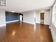 2 Bedroom Upper unit With AC & Zebra Blinds