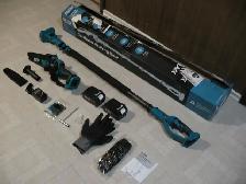 Cordless 2 in 1 Pole Saw and 8 Inch Mini Chainsaw, Brand New - Photo 10