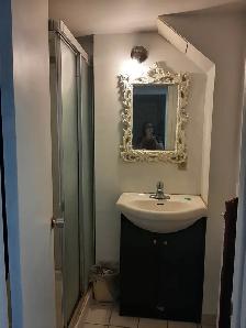 Bright and Spacious Room for Male  (Warden & Ellesmere) - Photo 6