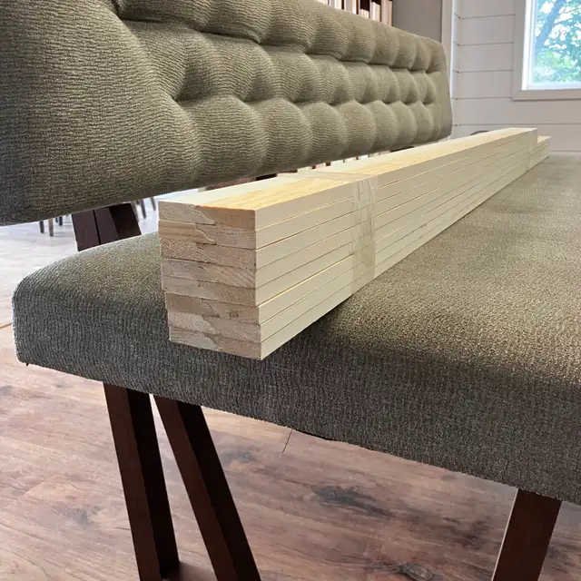 PRIMED TRIM & BASEBOARDS – SELL OFF