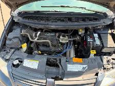 2007 Dodge Caravan - Reliable Daily Family Van - Runs Great - Photo 9