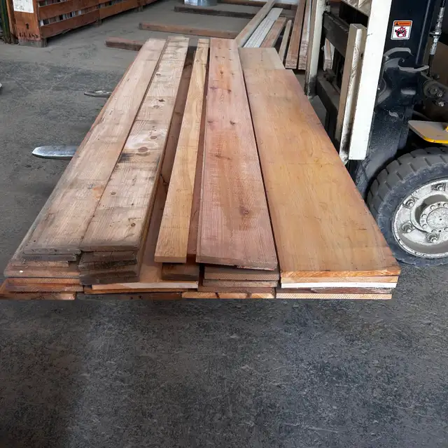 Mixed Pine Lumber Pile– LUMBER SELL OFF