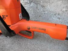 Black and Decker 16 Inch Corded Hedge Trimmer - Photo 10