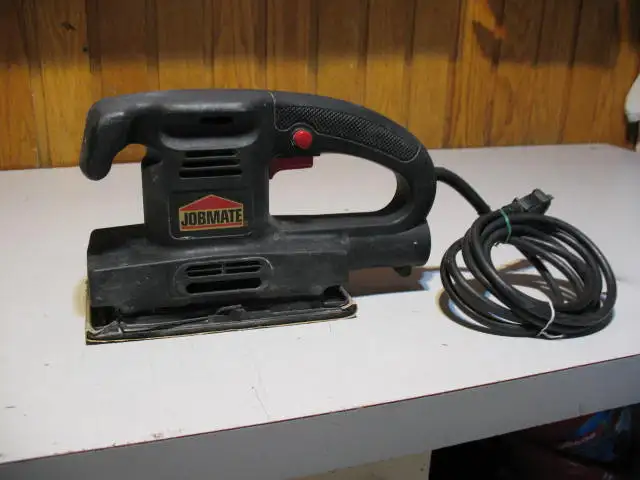 3 Corded Electric Sanders