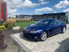2015 Tesla Model S 85D $251.06 Bi-weekly