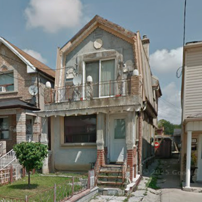 TORONTO DETACHED INVESTMENT OPPORTUNITY — APPROX. $525,000 OB