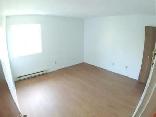 Lennoxville Très grand 4 1/2 / 2 Bedroom spacious - Photo 5