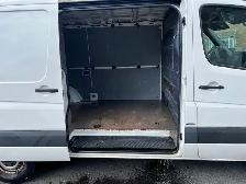 2015 Mercedes Sprinter - Photo 3