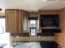 2009 FLEETWOOD PROWLER 2702BS Travel Trailer - Photo 10