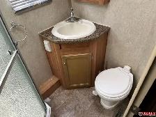 2009 FLEETWOOD PROWLER 2702BS Travel Trailer - Photo 26