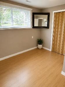 2 Bedrooom 1 Bath Lower Level Suite in Bi Level Home in NE - Photo 7