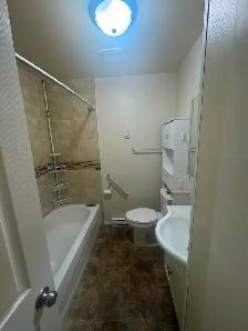 1 Bed   Den Mainfloor Apartment In Iroquois Falls - Photo 4