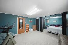 Gorgeous 1255 SQFT bungalow for sale. 291 Newton BY APPOINTMENT - Photo 10