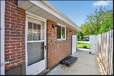 1 BEDROOM Basement-Brampton Mississauga-Border