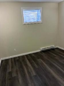 Large 2 bdrm, 2 bthrm in desirable Crescentwood - Photo 8