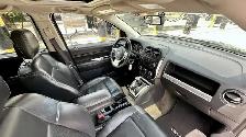 2017 JEEP COMPASS  4X4  SPORT  MUST SEE SPORT - Photo 17