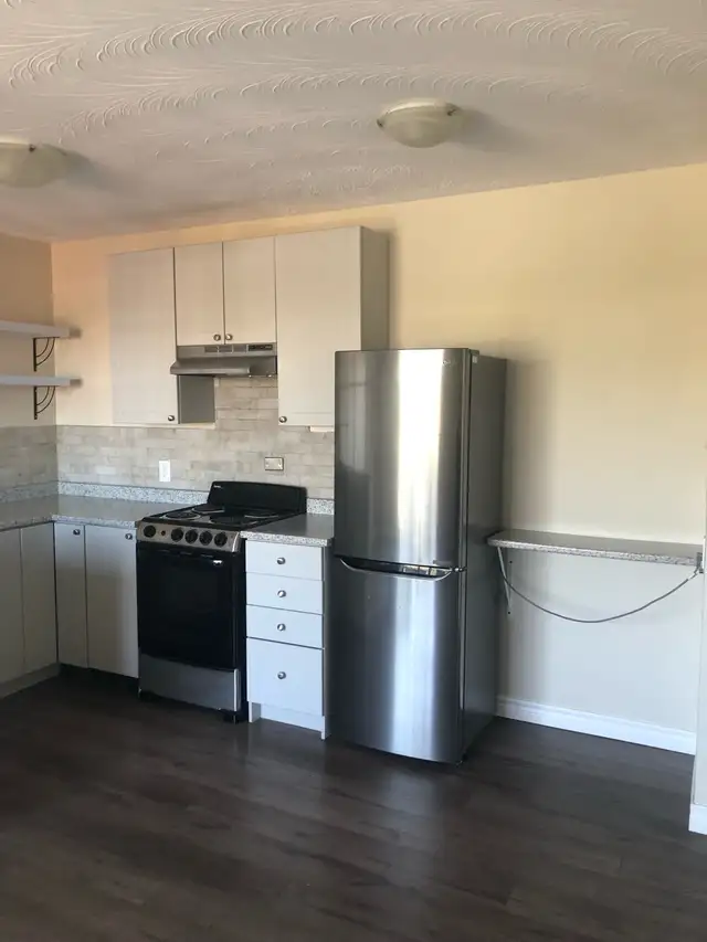 2 bedroom Sept 1