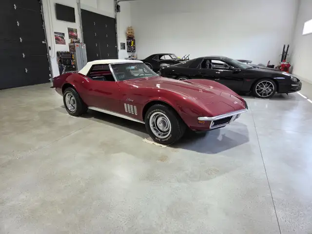 1969 Corvette Convertible 4 Speed