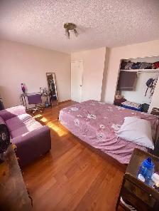Furnished room for rent - Photo 2