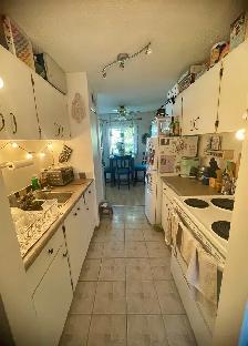 Furnished room for rent - Photo 3