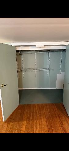 LARGE BASEMENT APARTMENT 1 BEDROOM - Photo 4
