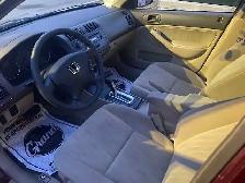 2003 Honda Civic Sedan Fully Loaded Only 140k - Photo 3