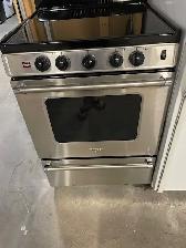 Cuisinière stainless neuve boite ouverte 24'' Whirlpool