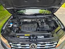 2018 Volkswagen Tiguan ComfortlinePanoramic Roof , Apple CarPlay - Photo 11