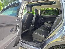 2018 Volkswagen Tiguan ComfortlinePanoramic Roof , Apple CarPlay - Photo 15