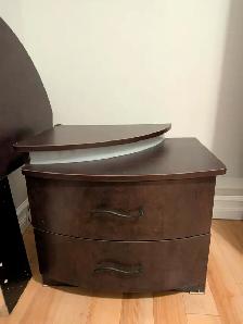 Table de nuit à vendre. - Photo 2