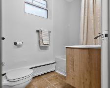 LIVE ACROSS FROM DAL & KING'S — RENT FOR THE SCHOOL YEAR ONLY! - Photo 10
