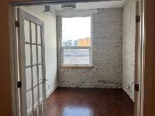 2bdr Warehouse Condo w/AC and 1 parking for rent-Sept 1 - Photo 4