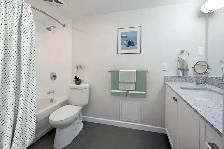Stunning 3 Bedroom Apartment for Rent in Belleville! - Photo 6