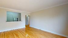 Spacious, Bright 1 Bedroom | Pet-friendly | Sandy Hill - Photo 2