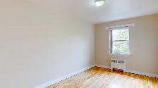 Spacious, Bright 1 Bedroom | Pet-friendly | Sandy Hill - Photo 6