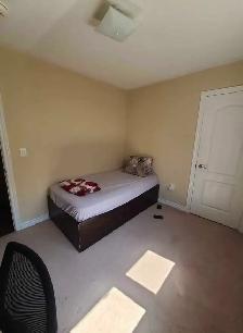 1 private fully furnished Room available