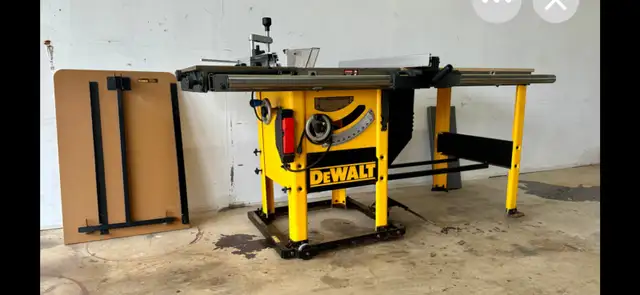 DEWALT 746 HYBRID TABLE SAW