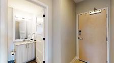 2 Bedroom Apartment | Downtown | Pet Friendly | Avail Oct 1st! - Photo 11