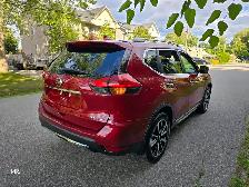 2017 Nissan Rogue SL AWD Remote Start, LEATHER HEATED SEATS, PAN - Photo 5