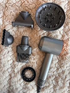 Dyson Supersonic Hair Dryer - Photo 5