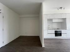 RICHMOND HILL: Brand New 1 Den/2Baths Condo For Rent w/PRKG - Photo 5