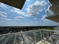 RICHMOND HILL: Brand New 1 Den/2Baths Condo For Rent w/PRKG - Photo 12