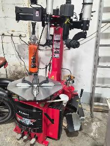 Machine pour pneu - Photo 3